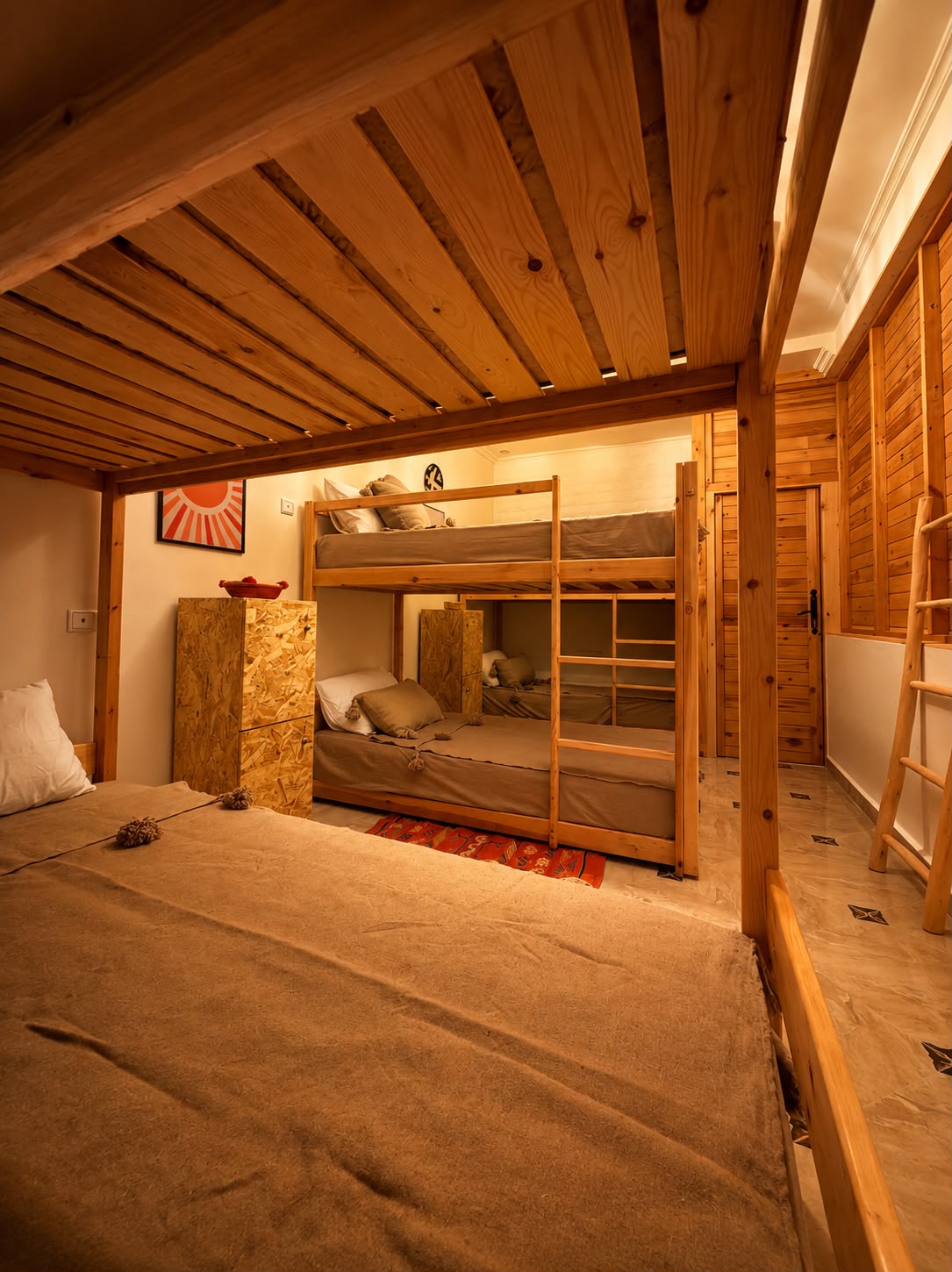 6 Beds Dormitory Room